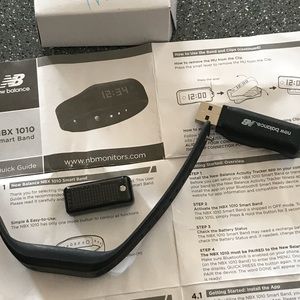 New balance tracker smart band nbx1010